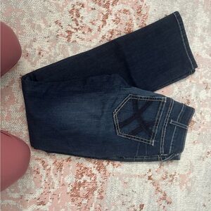 Ariat mid rise straight leg jeans size 27 long